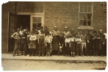 A few of the young workers in the West End Shoe Factory, Lynchburg, (Va.) A number of boys here are surely under fourteen and likely under twelve, some of them. Youngest ones refused to LOC nclc.04733