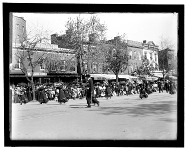 A full brass band composed of women, heading one of the posts from the Dept. of Pa. LCCN2008680939