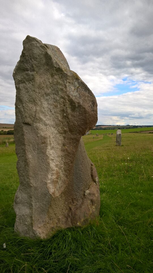Menhir dolmen archeology