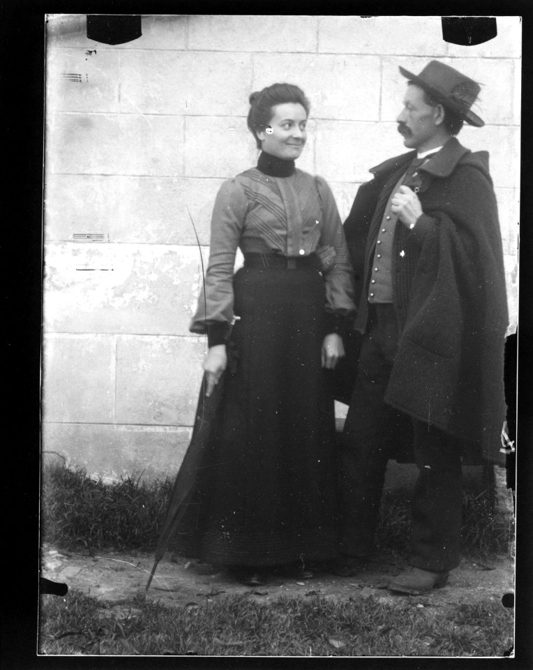 ArCJ - 1 homme, 1 femme - 137 J 1492 a