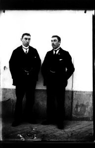 ArCJ - 2 hommes - 137 J 2015 b