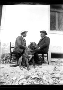 ArCJ - 2 hommes - 137 J 2967 a