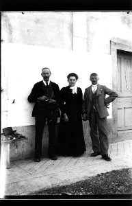 ArCJ - 2 hommes, 1 femme - 137 J 446 b