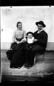ArCJ - BL-Reinach, Famille - 137 J 56 b