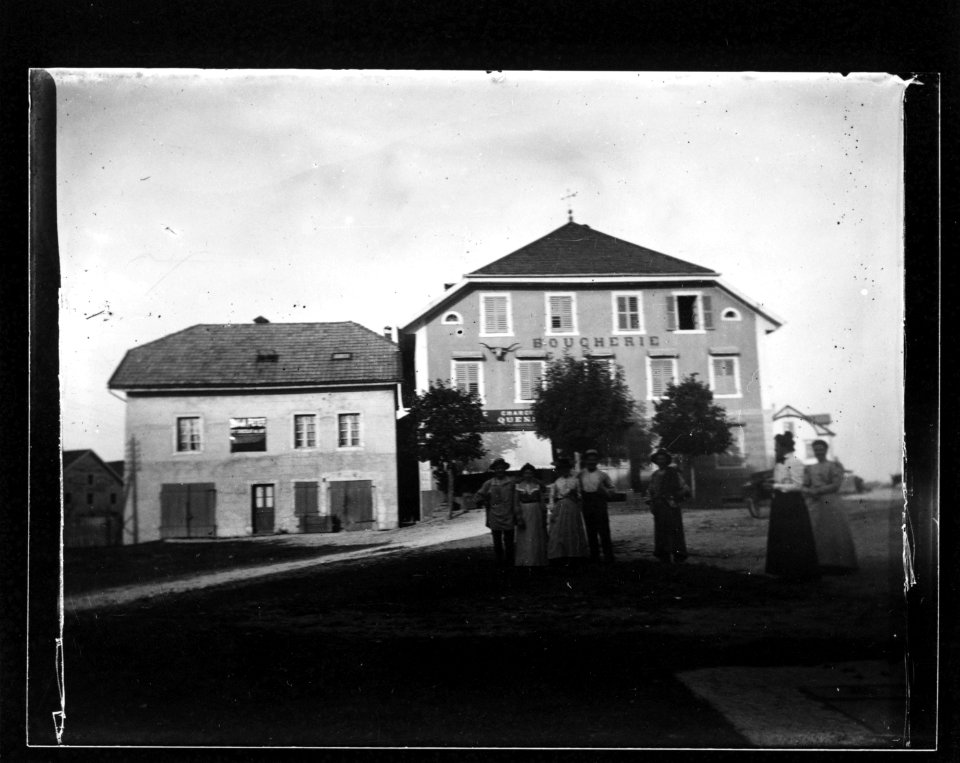 ArCJ - Boucherie Quenet - 137 J 1921 a