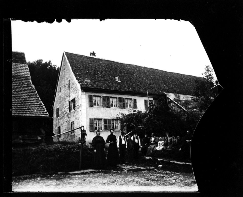 ArCJ - Coeuve, Champ de Coeudre, Maison Henri Chavanne-Girardin - 137 J 794 a