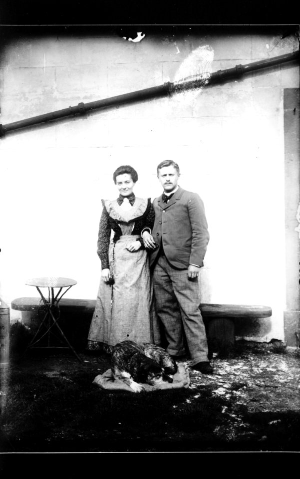 ArCJ - Couple - 137 J 1300 b