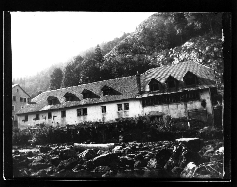 ArCJ - F-Fournet Blancheroche, La Rasse, Usine - 137 J 2341 a