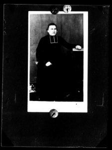 ArCJ - Ecclésiastique - 137 J 921 a