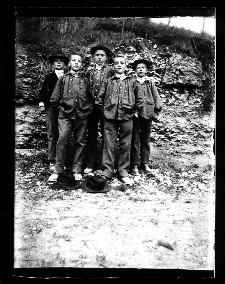 ArCJ - enfants - 137 J 941 a