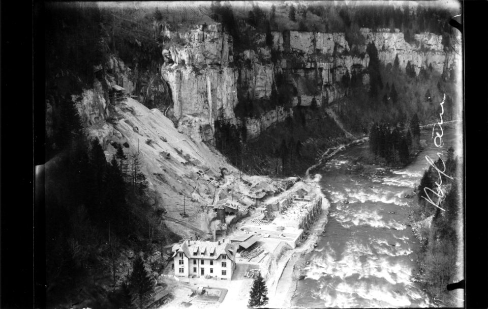 ArCJ - F-Fournet Blancheroche, Barrage du Refrain - 137 J 4 b