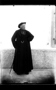 ArCJ - F-Chauffot, Ecclésiastique, curé du Chauffot - 137 J 1214 b