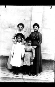 ArCJ - Famille - 137 J 118 b