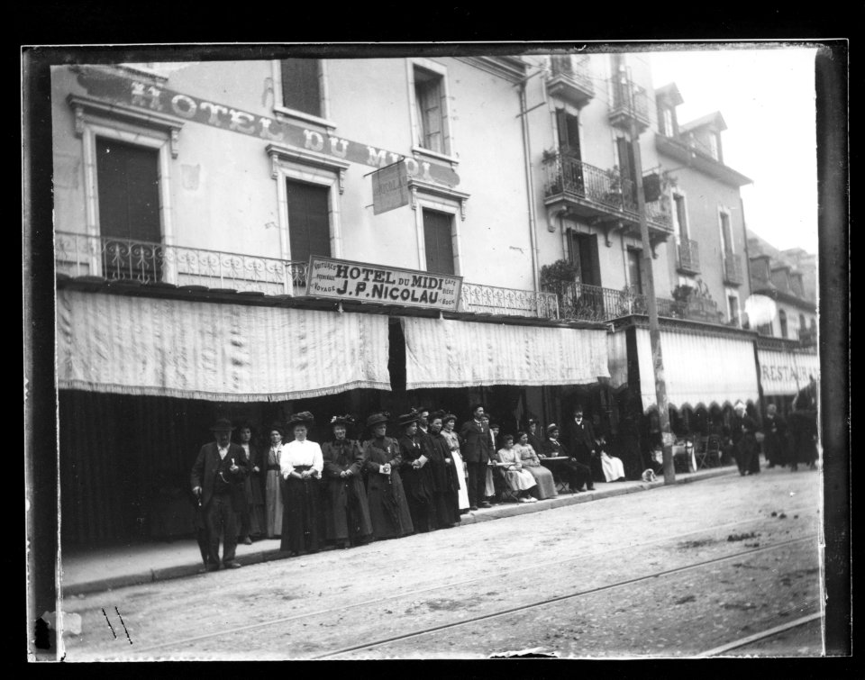 ArCJ - F-Lourdes, Hôtel du Midi - 137 J 863 a