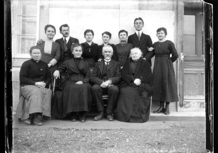 ArCJ - Famille - 137 J 2809 a