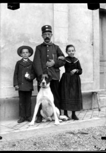 ArCJ - Famille - 137 J 2923 a