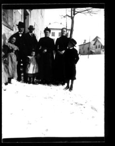 ArCJ - Famille - 137 J 1357 a