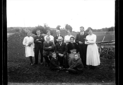 ArCJ - Famille - 137 J 2757 a