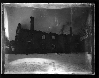 ArCJ - Ferme en feu - 137 J 1558 a
