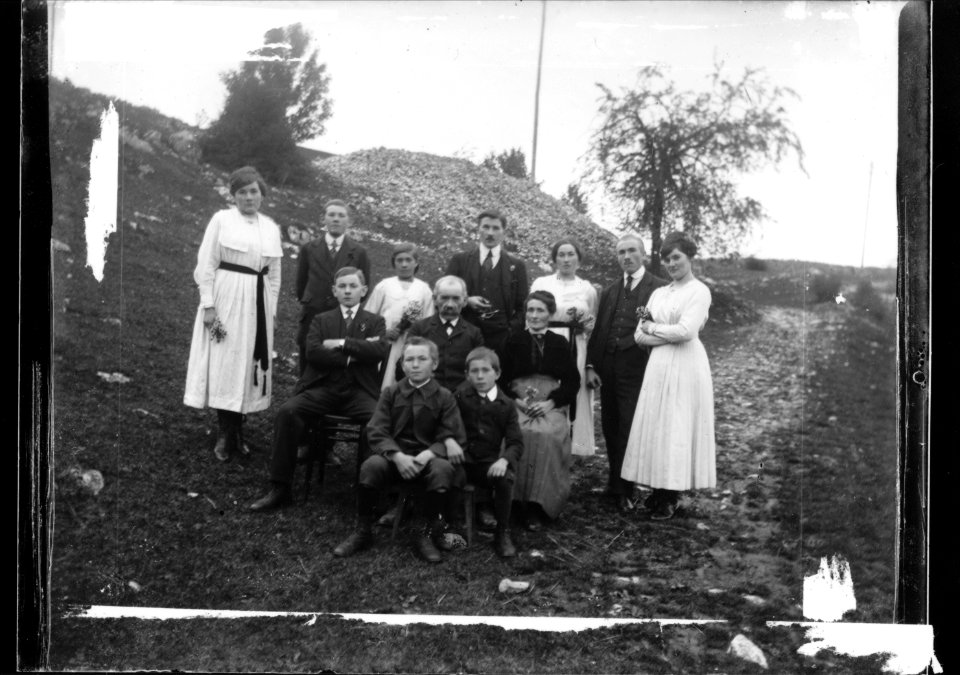 ArCJ - Famille - 137 J 2758 a