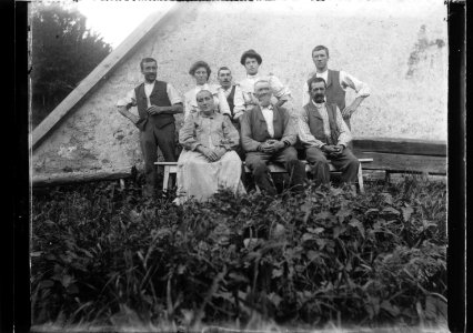 ArCJ - Famille - 137 J 2828 a