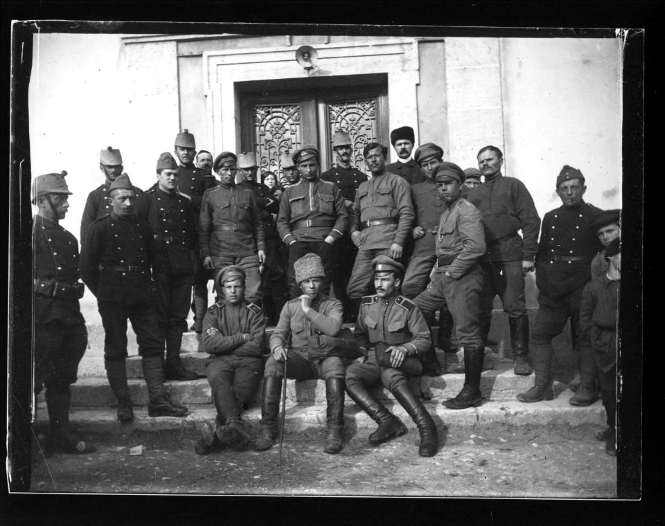 ArCJ - Hommes - 137 J 1424 a