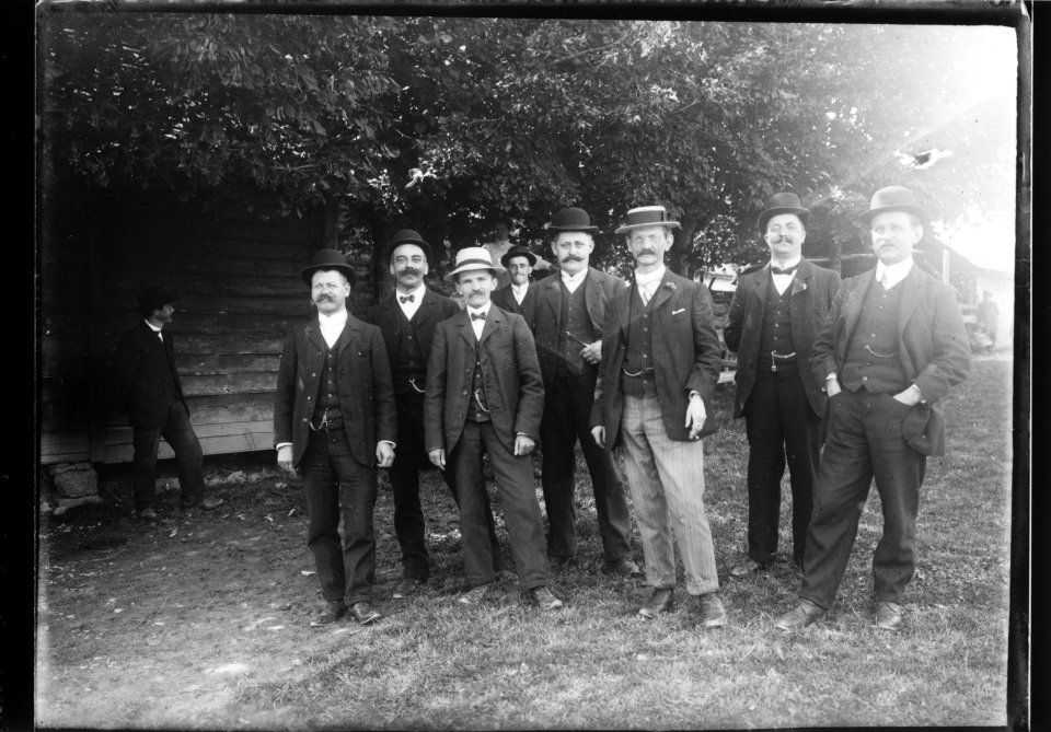 ArCJ - Hommes - 137 J 2841 a