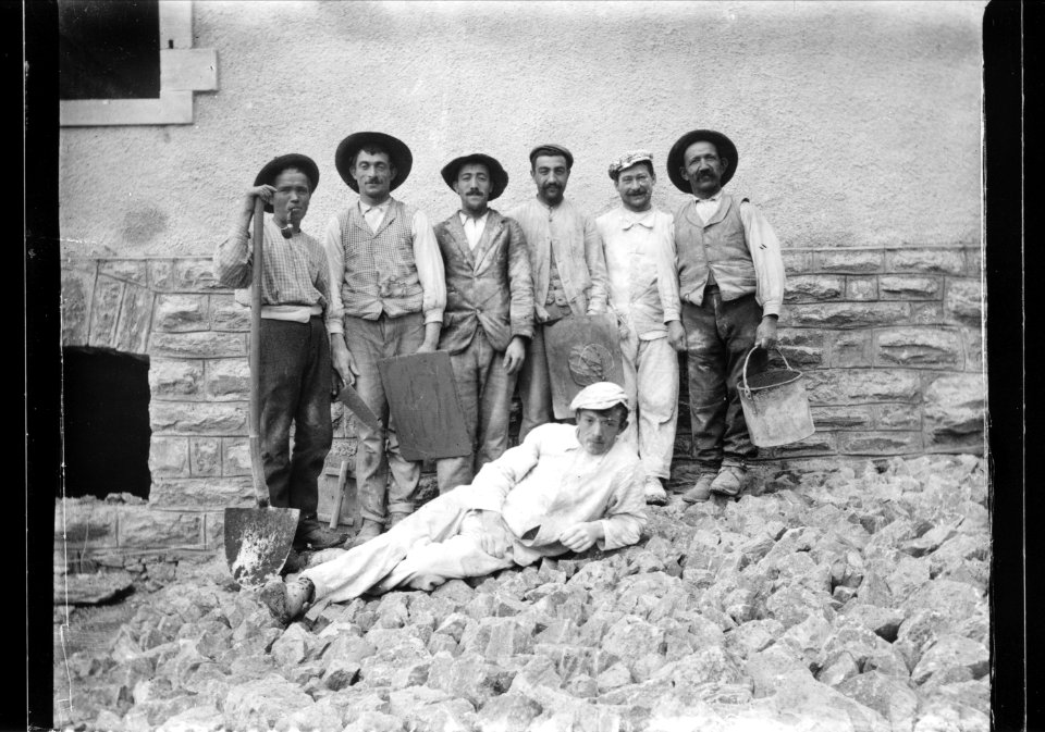 ArCJ - Hommes - 137 J 2972 a