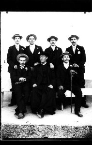 ArCJ - Hommes - 137 J 1593 b