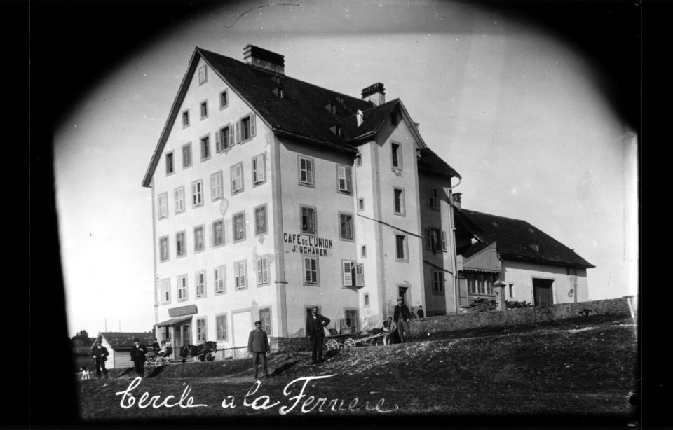 ArCJ - La Ferrière, Café de l'Union, J. Schärer - 137 J 490 b