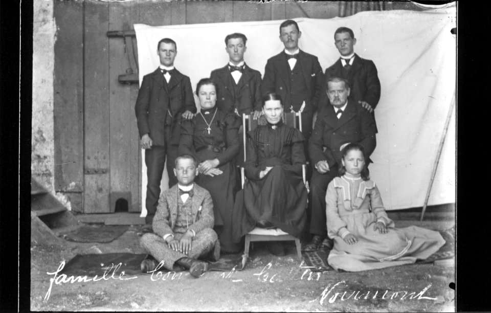 ArCJ - Le Noirmont, Famille - 137 J 58 b