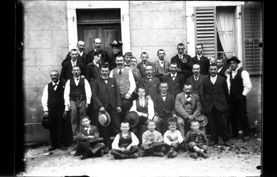ArCJ - Le Noirmont, Groupe - 137 J 269 b