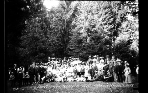 ArCJ - Le Noirmont, Le Creux-des-Biches, Groupe - 137 J 491 b