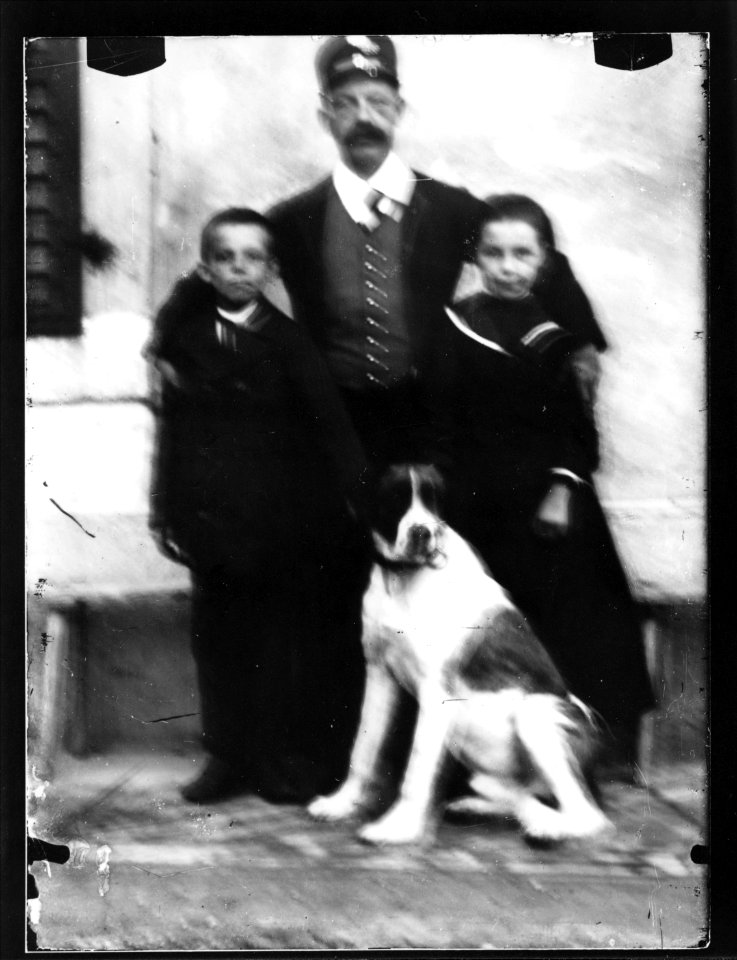 ArCJ - Les Bois, Famille - 137 J 1640 a