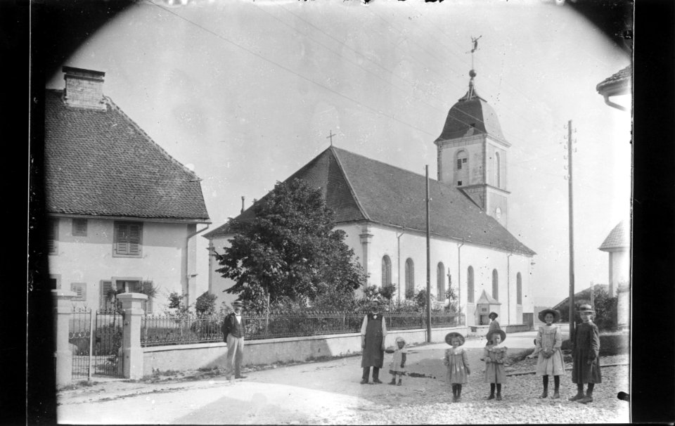 ArCJ - Les Bois, Eglise - 137 J 1823 b