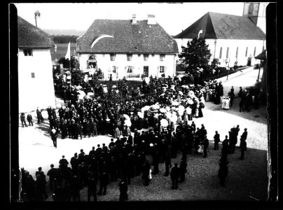 ArCJ - Les Bois, Fête-Dieu ou Fête du Sacré-Cœur - 137 J 1090 a