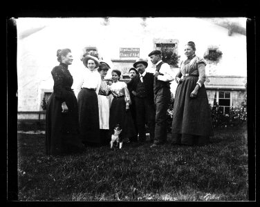 ArCJ - Les Bois, La Chaux d'Abel, Groupe - 137 J 1906 a