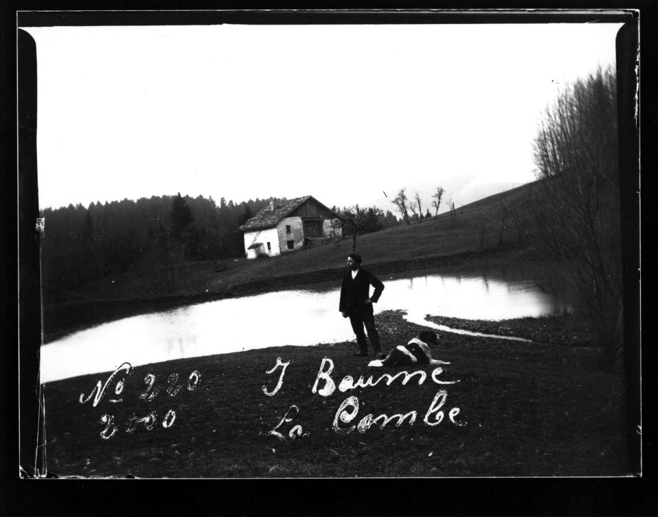 ArCJ - Les Bois, La Combe, Maison - 137 J 2123 a