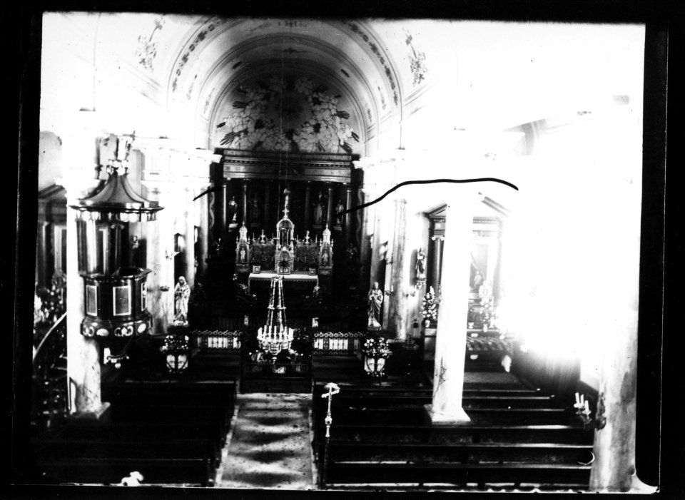 ArCJ - Les Bois, Intérieur de l'église - 137 J 900 a