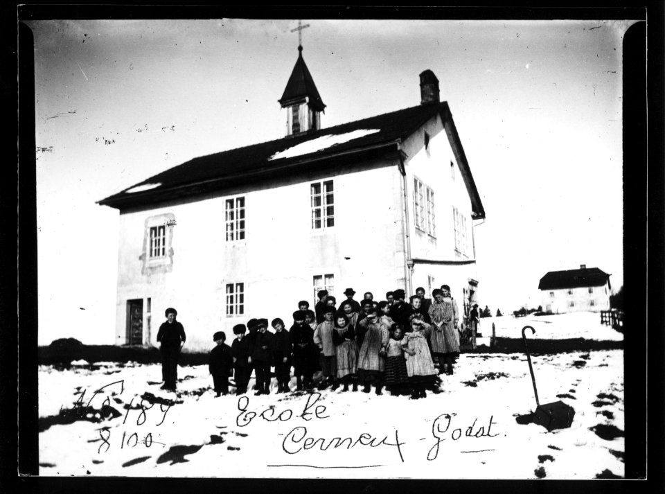 ArCJ - Les Bois, Le Cerneux Godat, Ecole - 137 J 2181 a