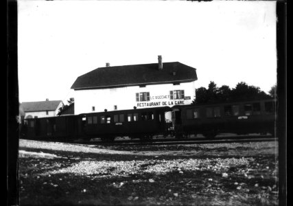 ArCJ - Les Bois, Le Boéchet, Restaurant de la Gare, train - 137 J 3024 a