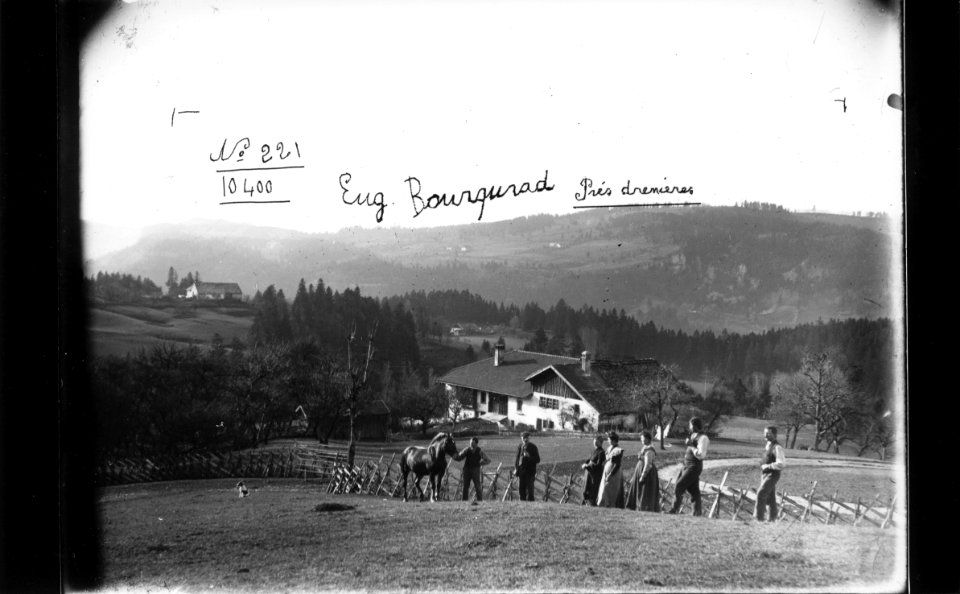 ArCJ - Les Bois, Les Prés Derrière, Maison - 137 J 1210 b