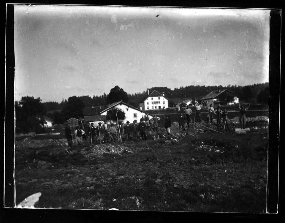 ArCJ - Les Bois, Les Prailats, Quatre maisons - 137 J 580 a