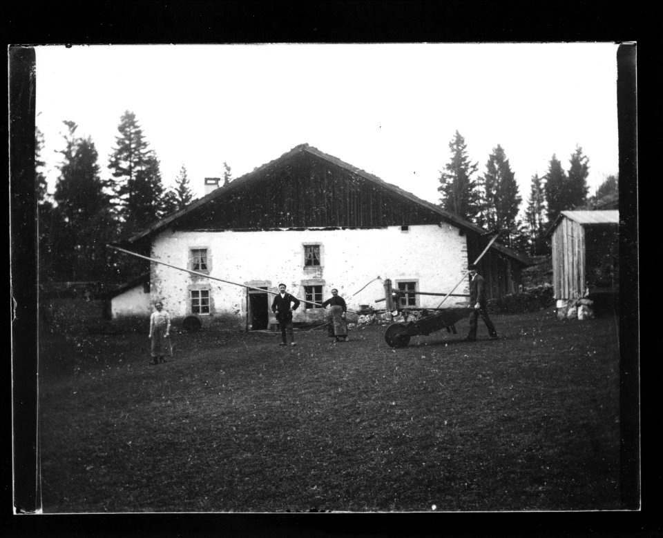 ArCJ - Les Bois, Les Prés Derrière, Maison - 137 J 778 a