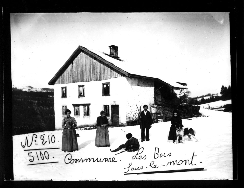 ArCJ - Les Bois, Sous le Mont, Maison - 137 J 2067 a