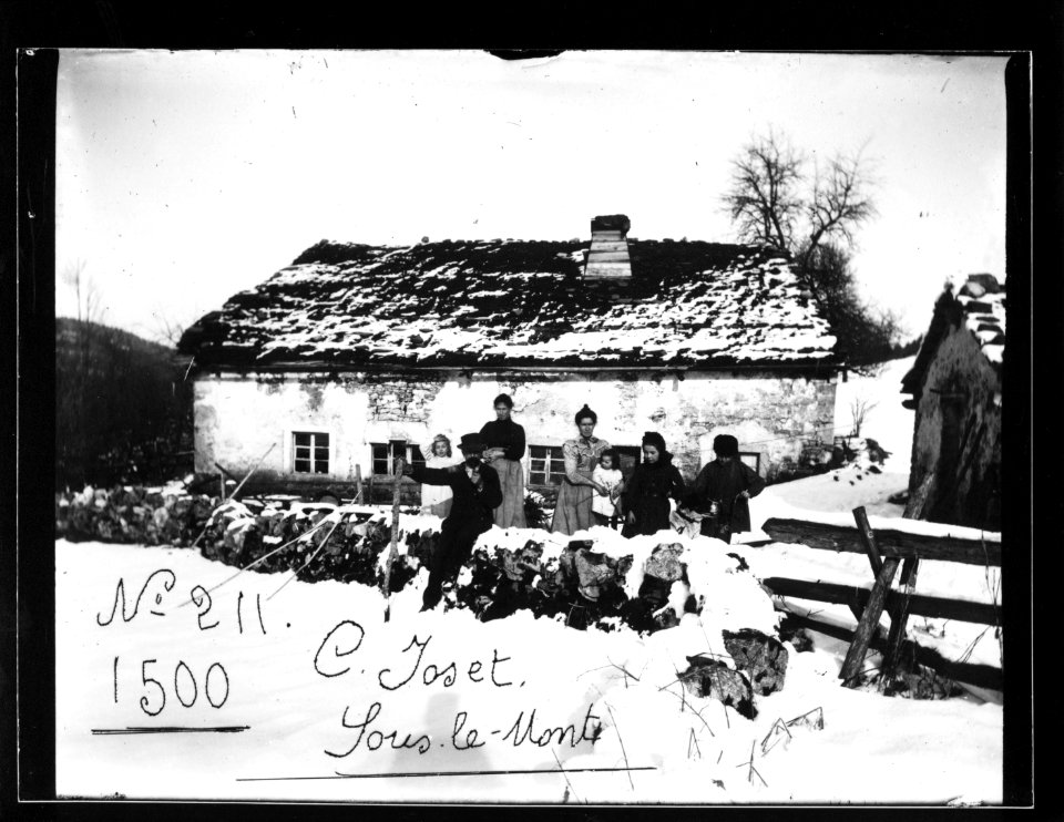 ArCJ - Les Bois, Sous le Mont, Maison - 137 J 2063 a