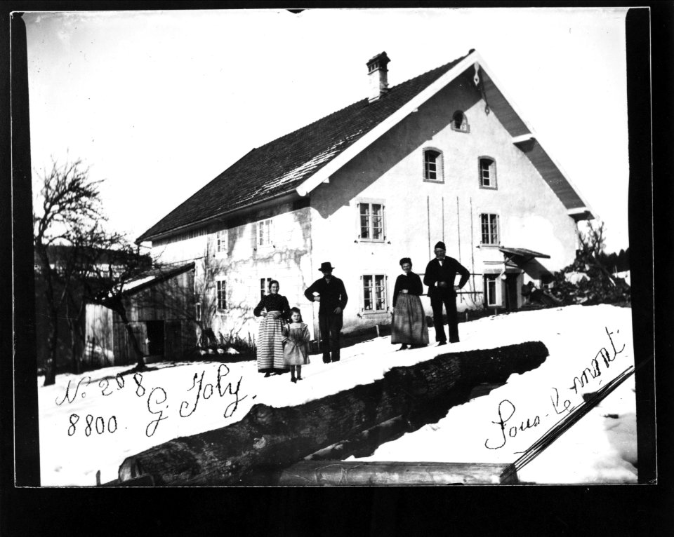 ArCJ - Les Bois, Sous le Mont, Maison - 137 J 2064 a