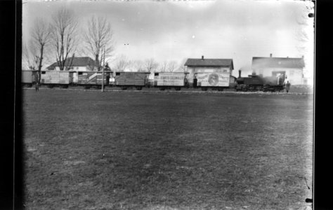 ArCJ - Les Bois, Wagons publicitaires - 137 J 1758 b