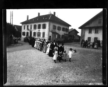 ArCJ - Les Bois, Procession - 137 J 2087 a