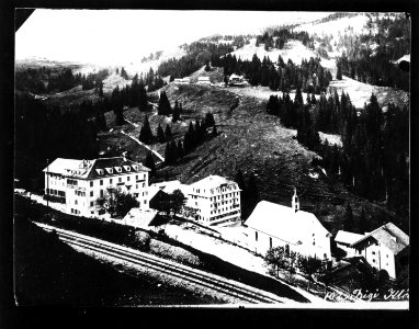 ArCJ - LU-Righi, Vue générale - 137 J 2140 a
